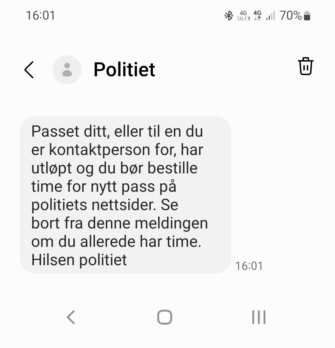 Eksempel på SMS fra politiet om at passet er utløpt og at du kan bestille time på politiet.no.